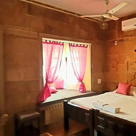 Hotel Nirmal Haveli Джайсалмер Екстер'єр фото