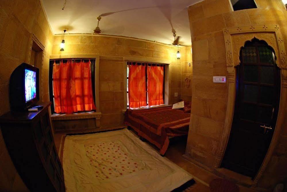 Hotel Nirmal Haveli Джайсалмер Екстер'єр фото